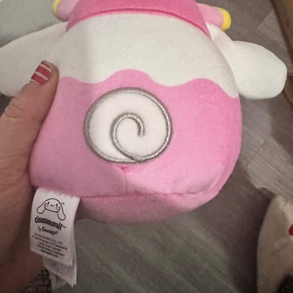BNWT Hello Kitty x Cinnamoroll Squishmallows 2024 cute 5” - Picture 2 of 2